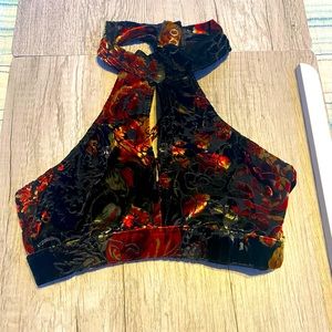 So kali velvet dance top high neck